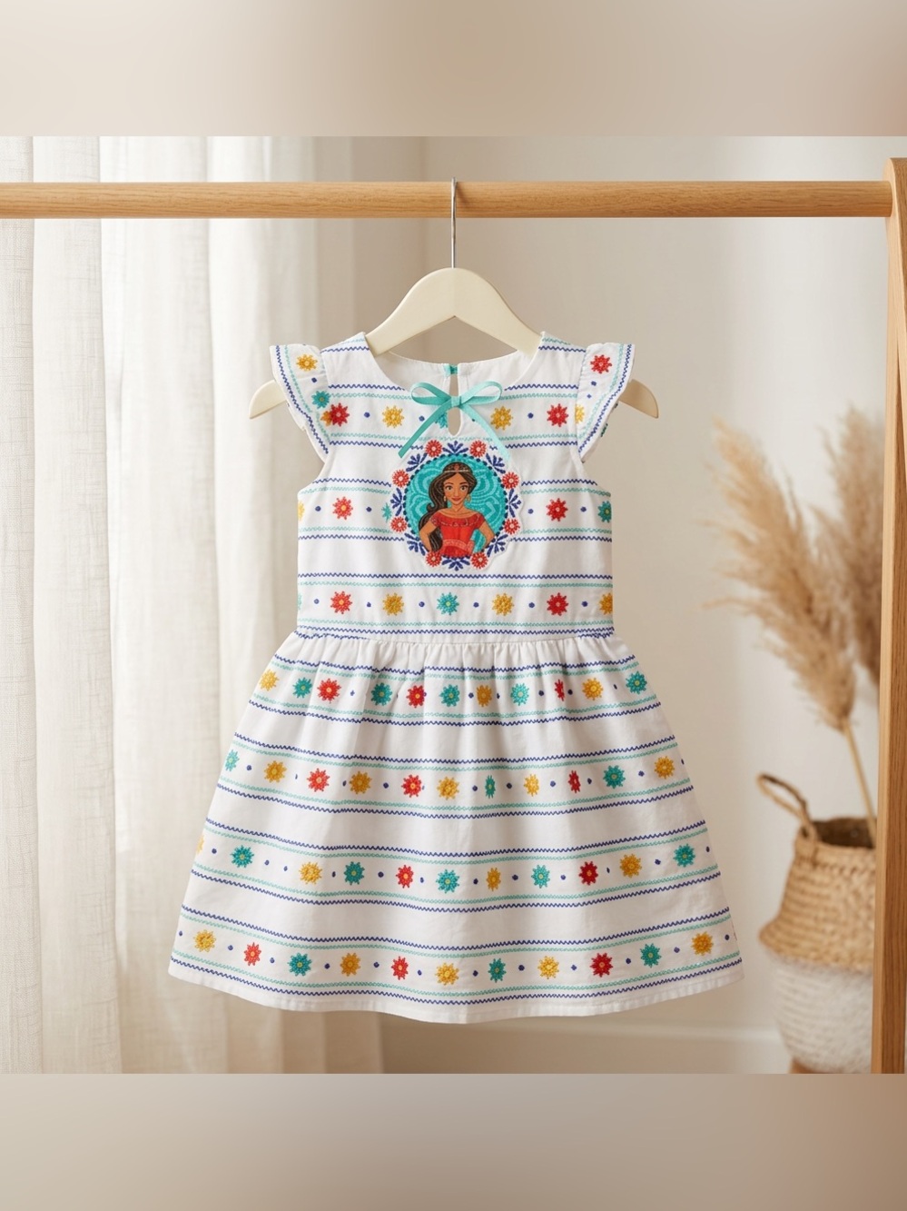 Disney Store Elena of Avalor cap sleeve embroidery girl Dress Size 3
